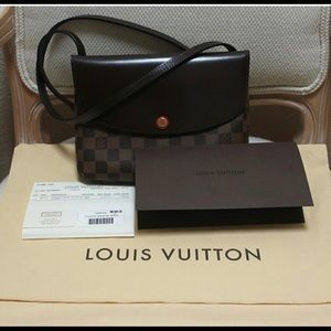 Louis Vuitton Twice Twinset